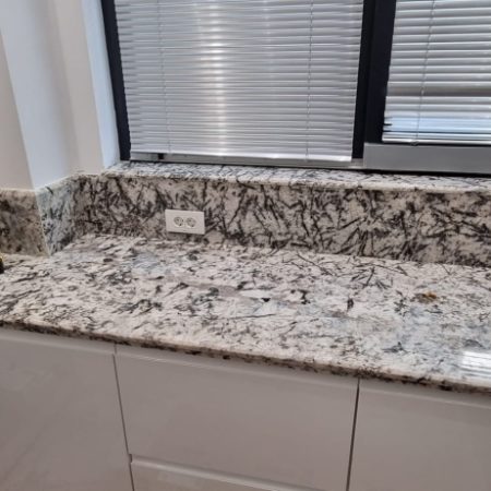 GLAFURI INTERIOR QUART COMPOZIT